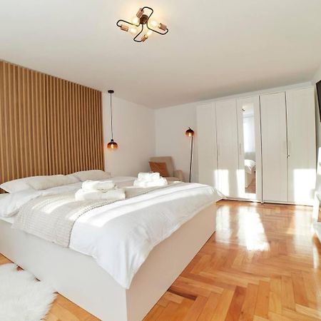 Schei Residence Braşov Eksteriør billede